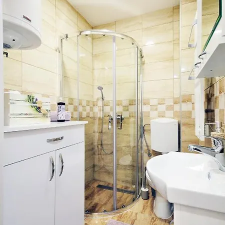 Provansa Apartment
